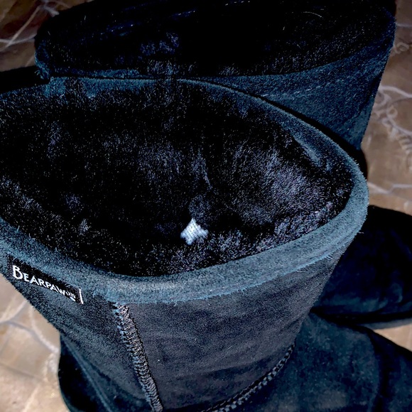 Ladies Bear Paw boots - Picture 1 of 1
